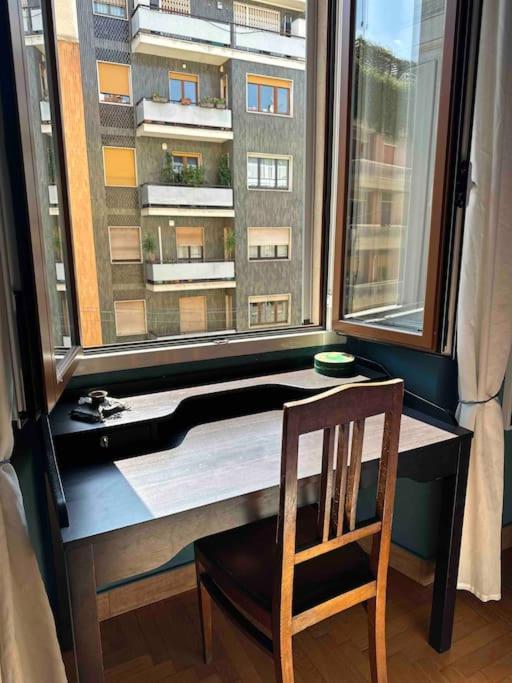 Xenia Apartments - Charming Garden Suite In Porta Venezia Milan Bagian luar foto